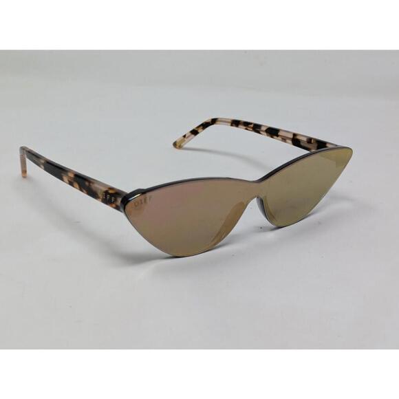 Diff Eyewear Accessories - Diff Mya HM-TF65 Sunglasses, Himalayan Pink Tortoise Frame